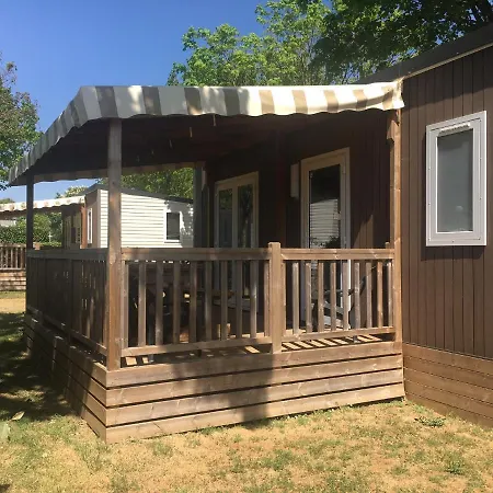 Κάμπινγκ Le Beaulieu