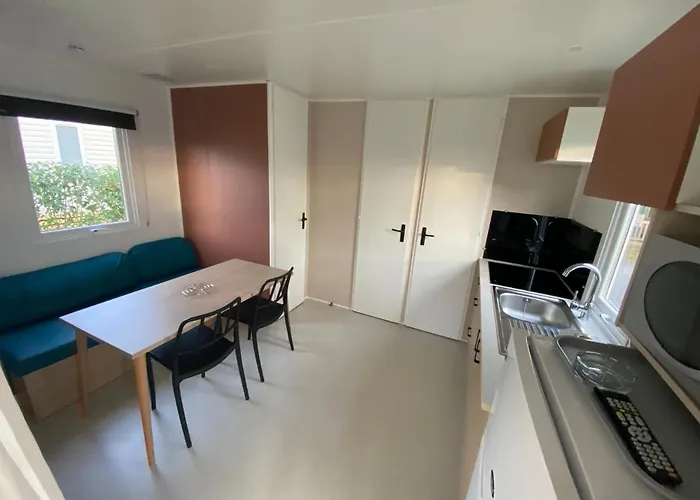 Кемпинг Le Beaulieu 4*